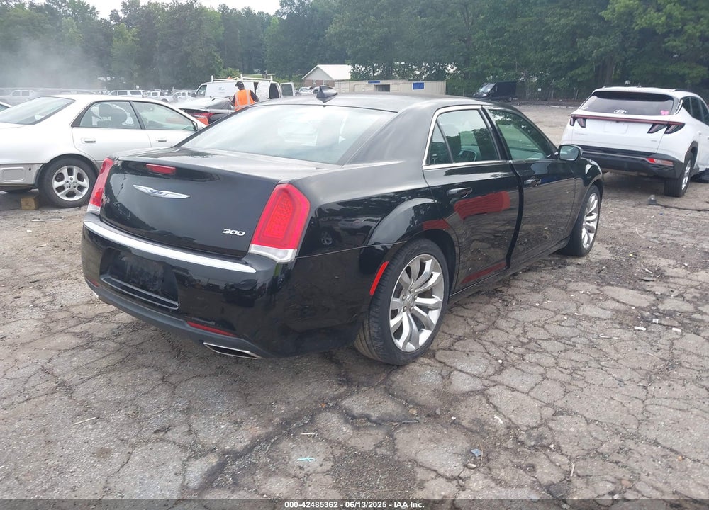 2019 CHRYSLER 300 VIN: 2C3CCAAG7KH601334