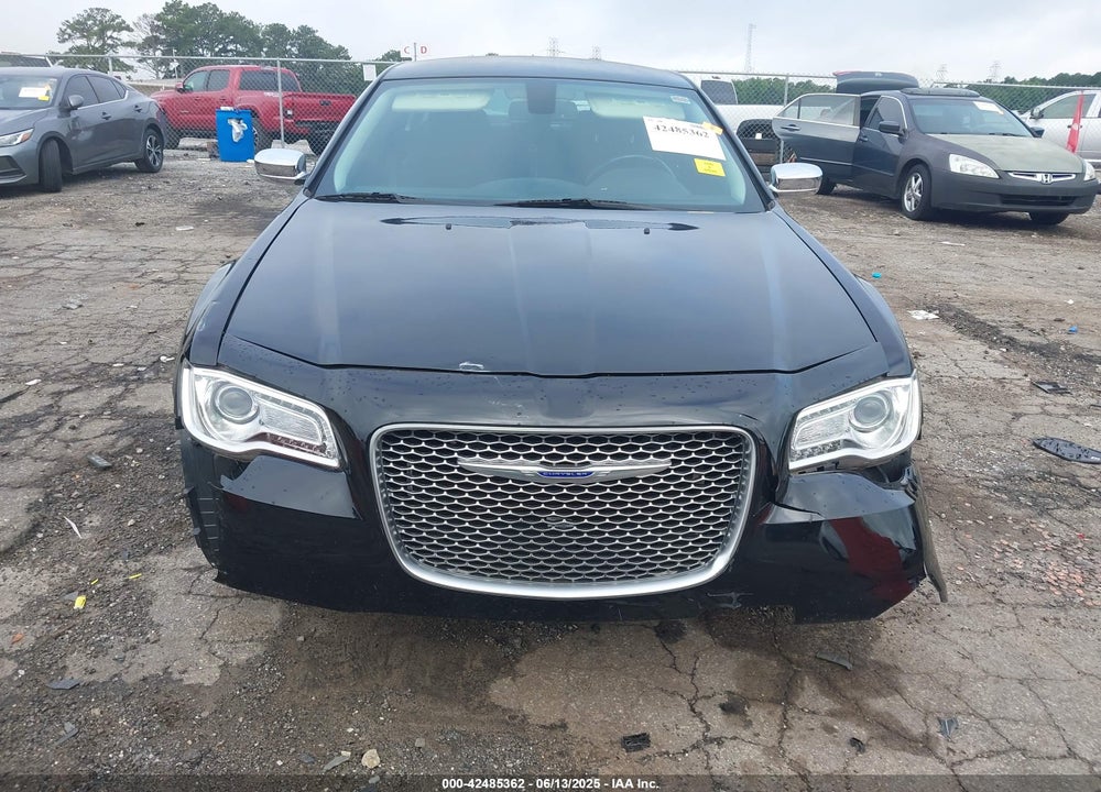 2019 CHRYSLER 300 VIN: 2C3CCAAG7KH601334