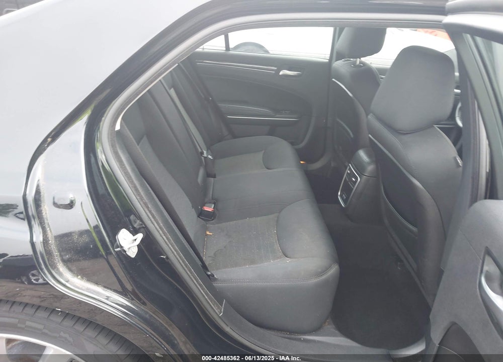 2019 CHRYSLER 300 VIN: 2C3CCAAG7KH601334