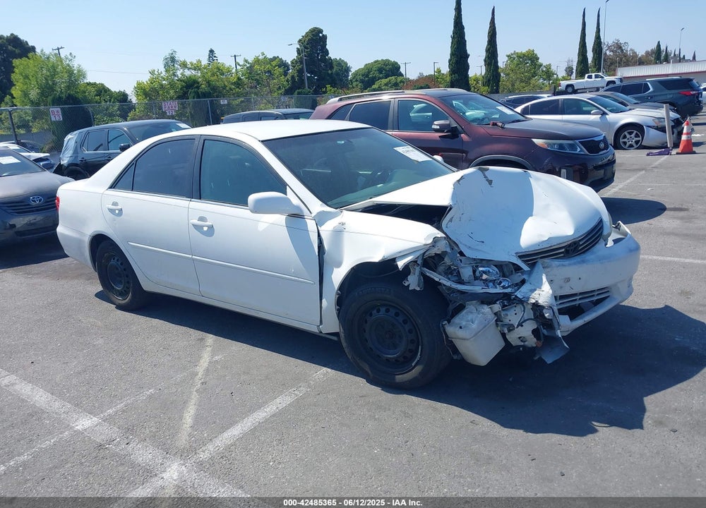 2005 TOYOTA CAMRY LE VIN: 4T1BE32K15U425457