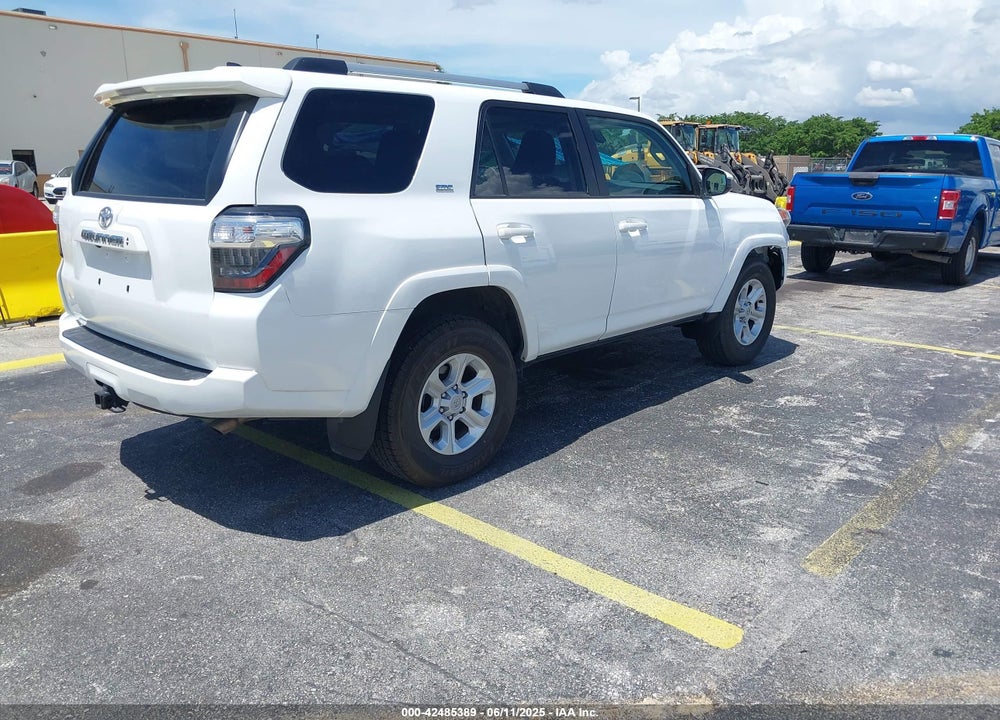 2024 TOYOTA 4RUNNER VIN: JTEEU5JR6R5310976