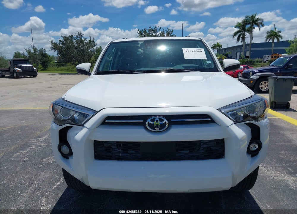 2024 TOYOTA 4RUNNER VIN: JTEEU5JR6R5310976