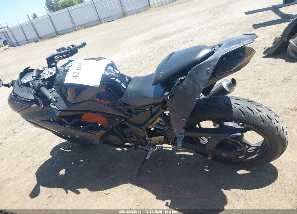2014 KAWASAKI EX300 A VIN: JKAEX8A11EA004044