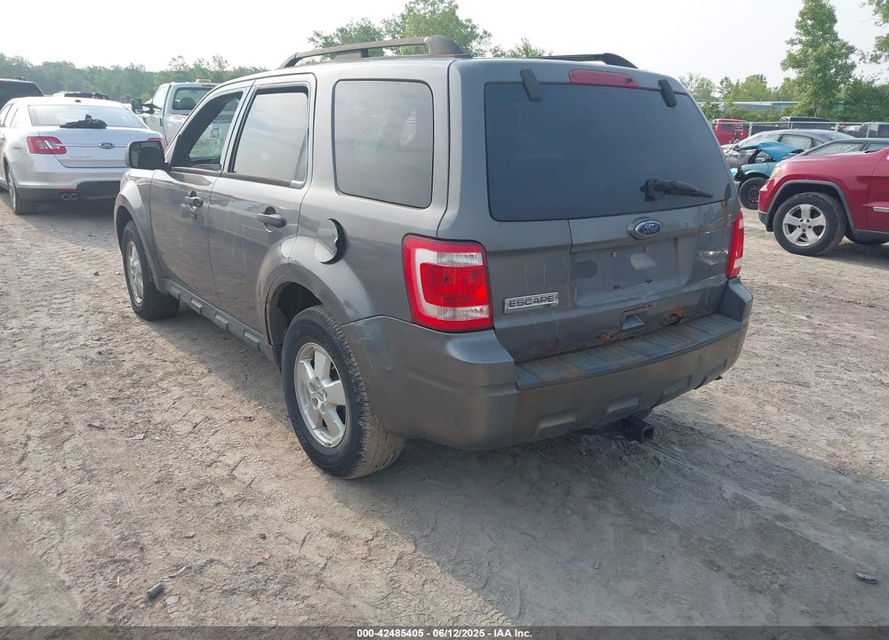 2010 FORD ESCAPE XLT VIN: 1FMCU0D70AKC13511