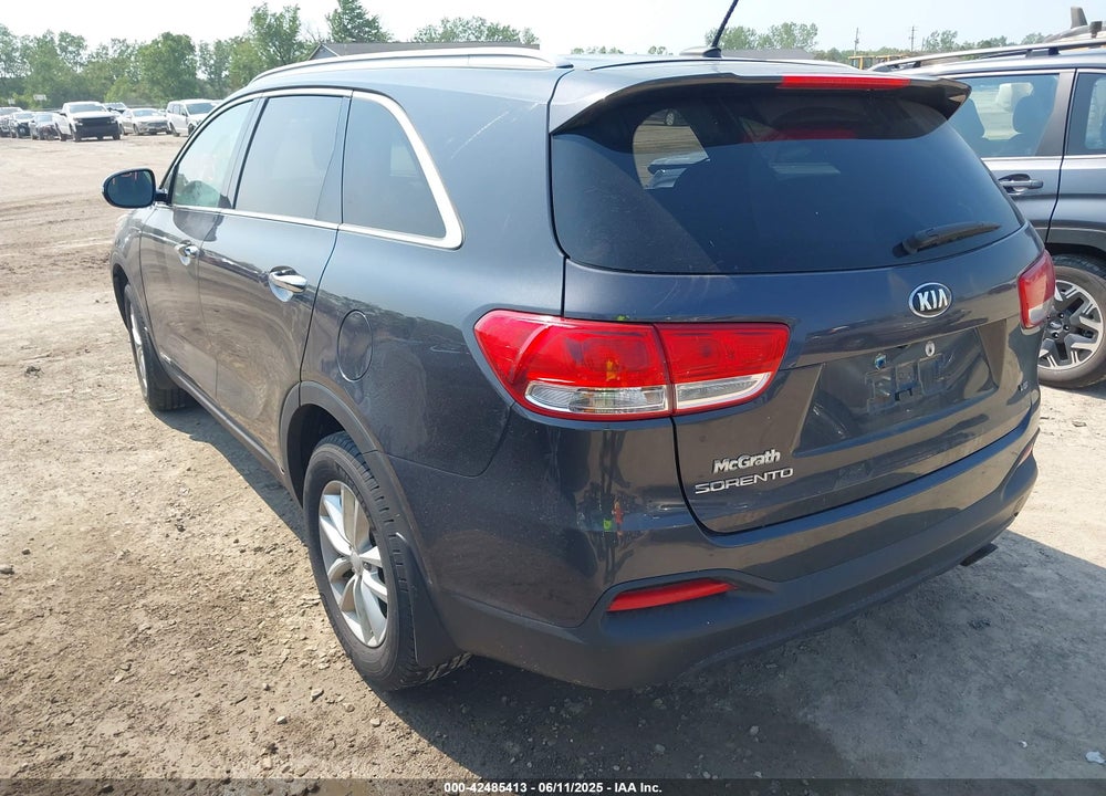 2017 KIA SORENTO VIN: 5XYPGDA54HG224387