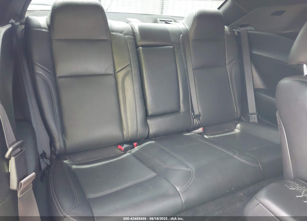 2018 DODGE CHALLENGER VIN: 2C3CDZAG4JH118460