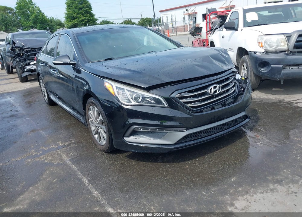 2017 HYUNDAI SONATA SPORT VIN: 5NPE34AF2HH500330