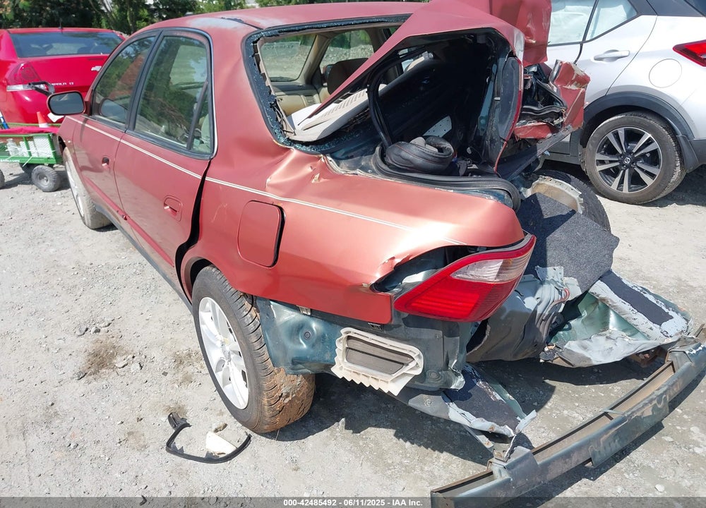1998 HONDA ACCORD LX VIN: 1HGCG5646WA245373