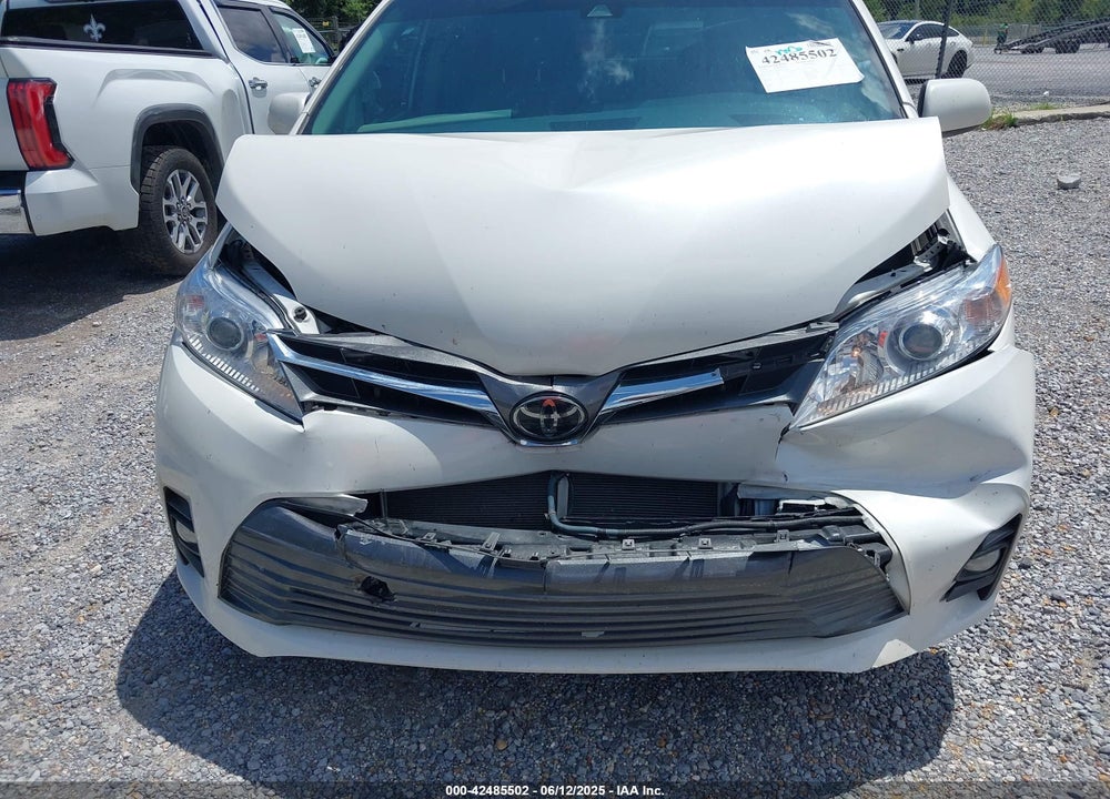 2020 TOYOTA SIENNA XLE VIN: 5TDDZ3DC5LS241258
