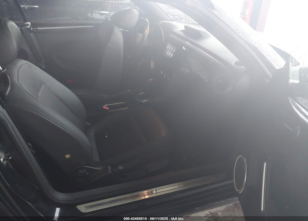 2014 VOLKSWAGEN BEETLE 2.0T R-LINE VIN: 3VW7S7ATXEM804382