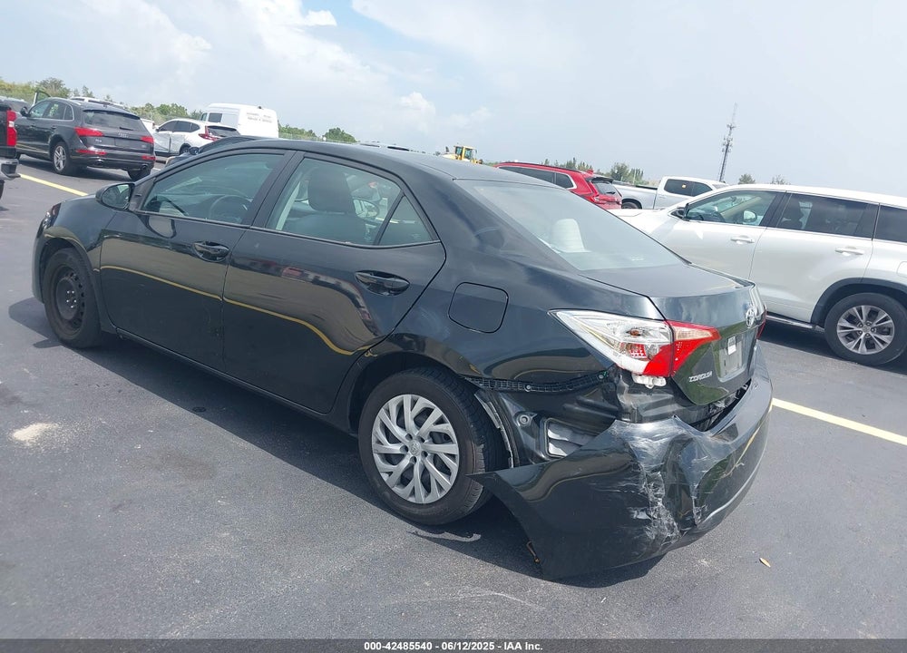 2018 TOYOTA COROLLA VIN: 5YFBURHE1JP793513