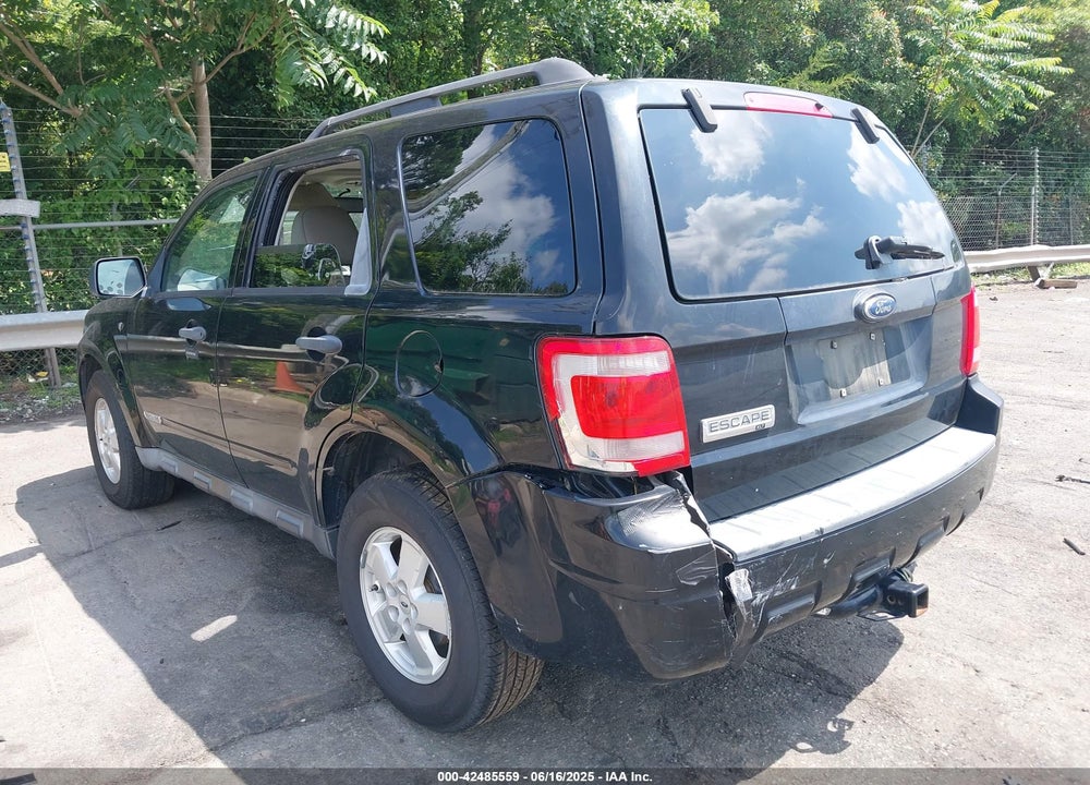 2008 FORD ESCAPE VIN: 1FMCU03198KC15491