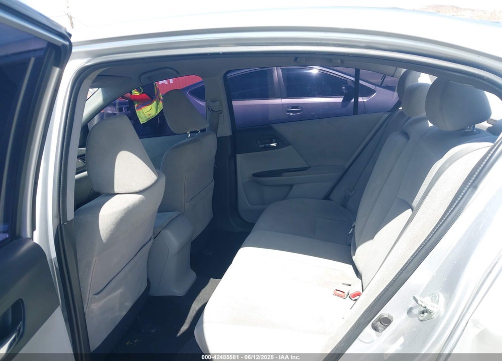 2013 HONDA ACCORD LX VIN: 1HGCR2F32DA175111