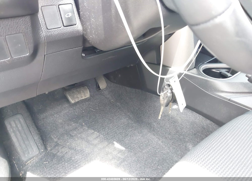 2016 TOYOTA RAV4 VIN: 2T3WFREV2GW265686