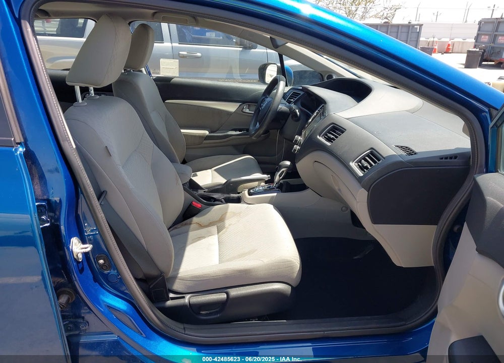 2014 HONDA CIVIC VIN: 19XFB2F80EE241617
