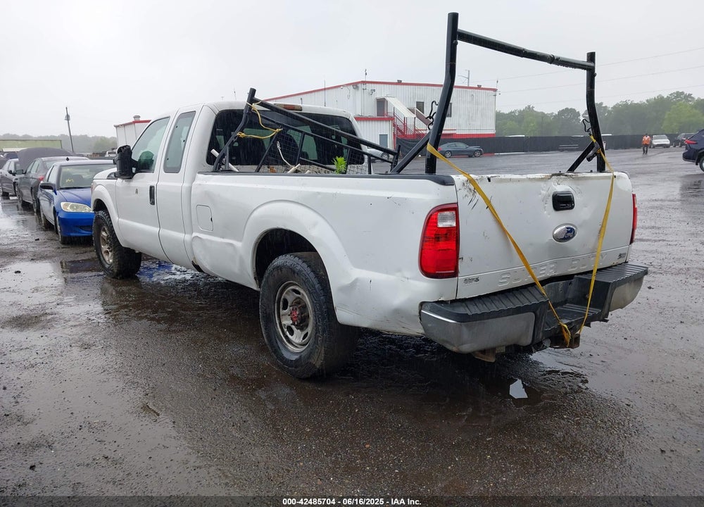 2011 FORD F-350 XL VIN: 1FT8X3A64BEC31072