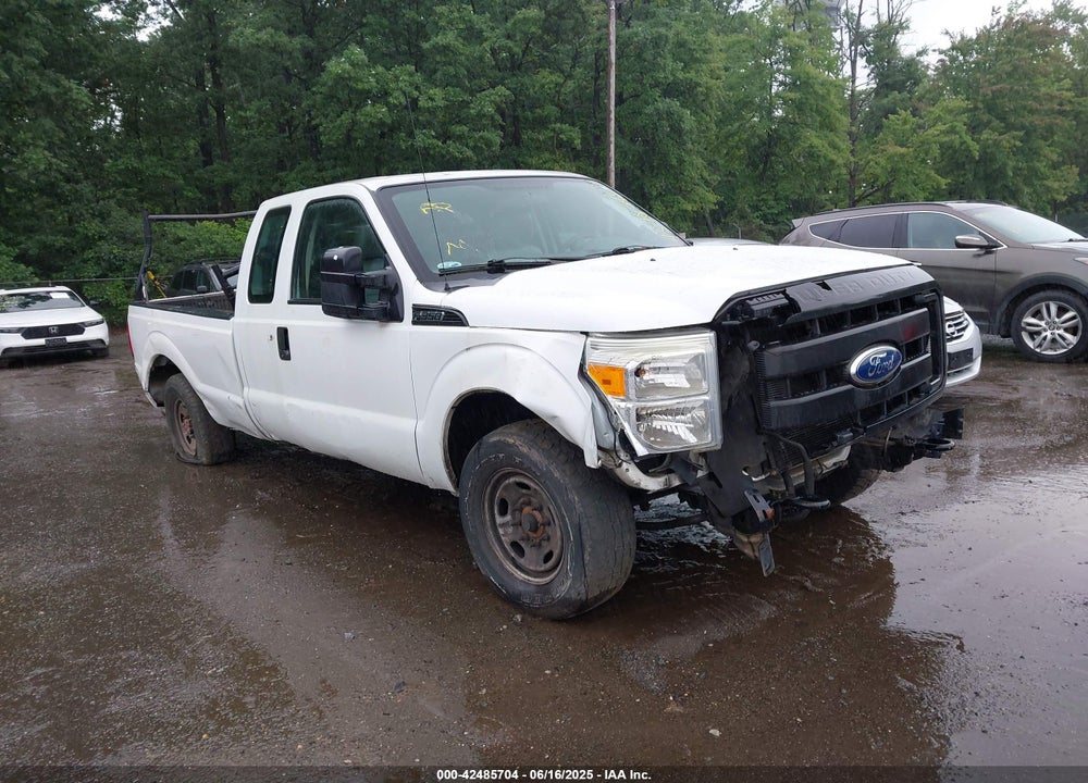 2011 FORD F-350 XL VIN: 1FT8X3A64BEC31072