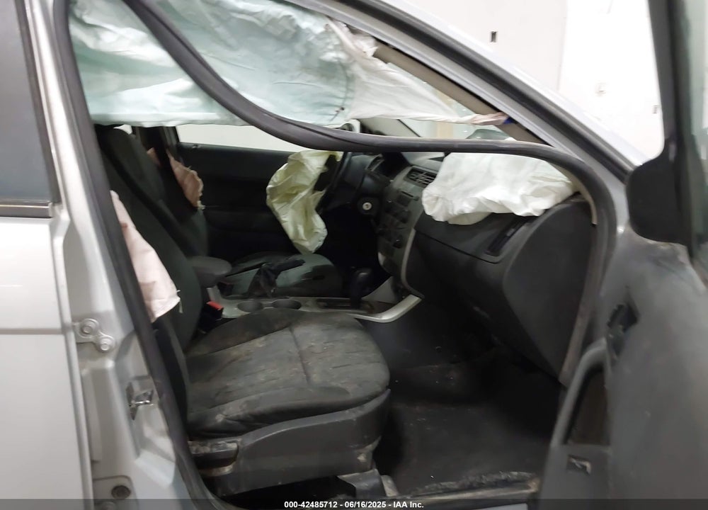 2008 FORD FOCUS SE/SES VIN: 1FAHP35N88W236575