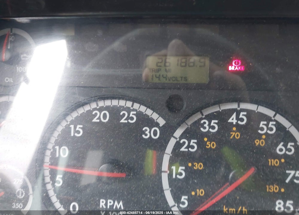 2009 FREIGHTLINER CHASSIS B2B VIN: 4UZABRDJ09CAE9386