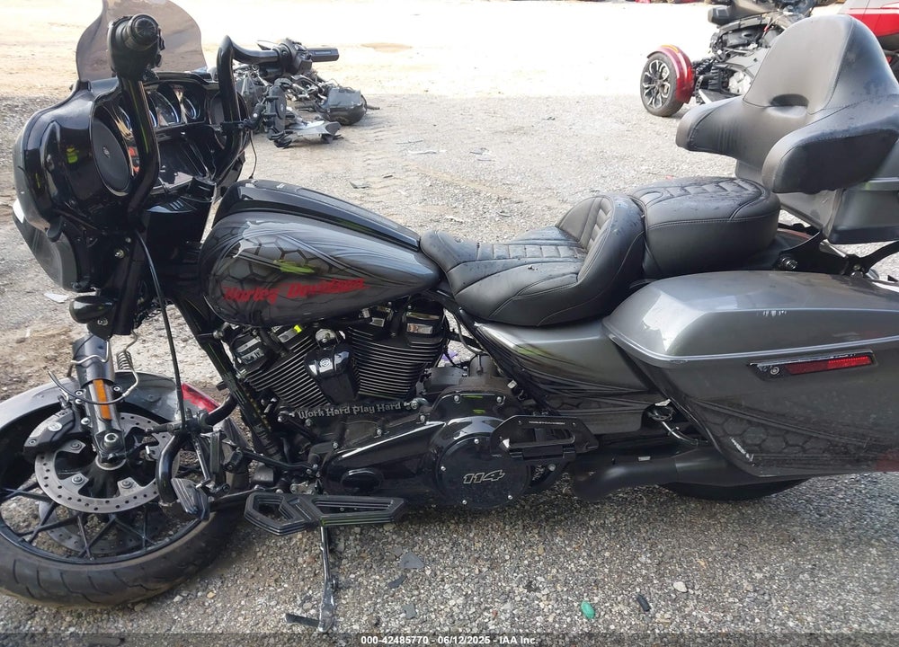 2021 HARLEY-DAVIDSON FLHXS VIN: 1HD1KRP19MB625572