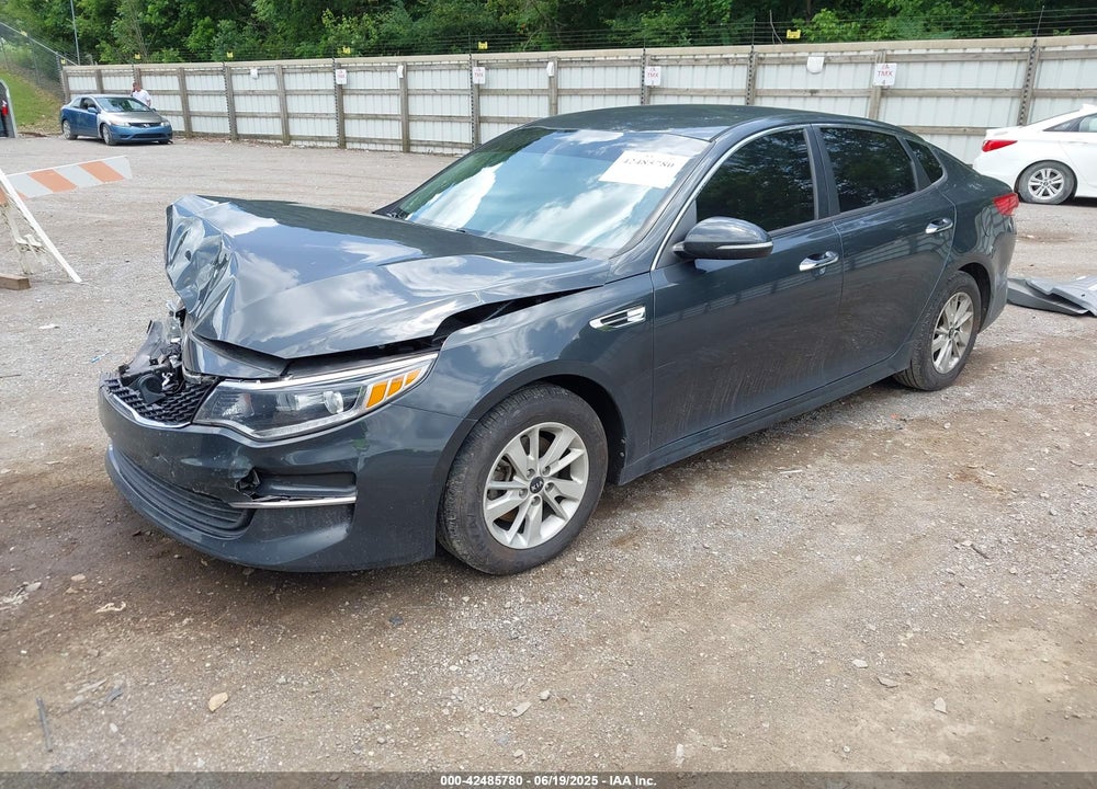 2016 KIA OPTIMA LX VIN: 5XXGT4L30GG111367