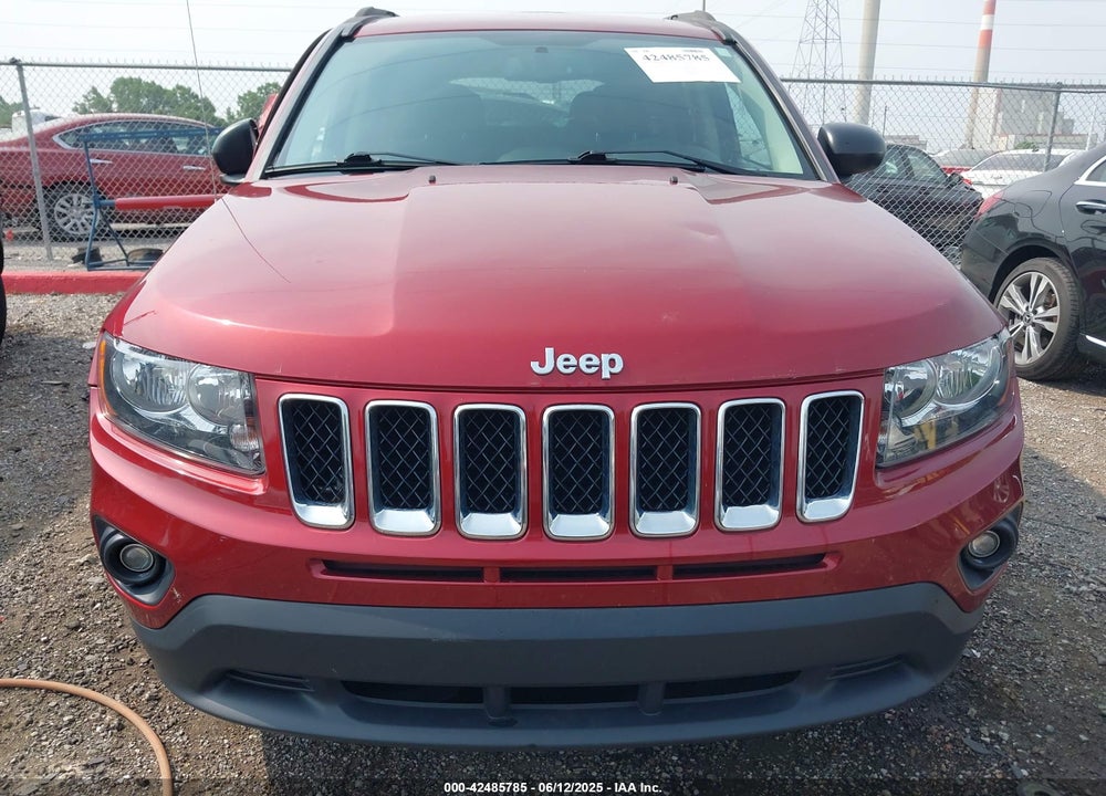 2016 JEEP COMPASS VIN: 1C4NJCBB0GD785738