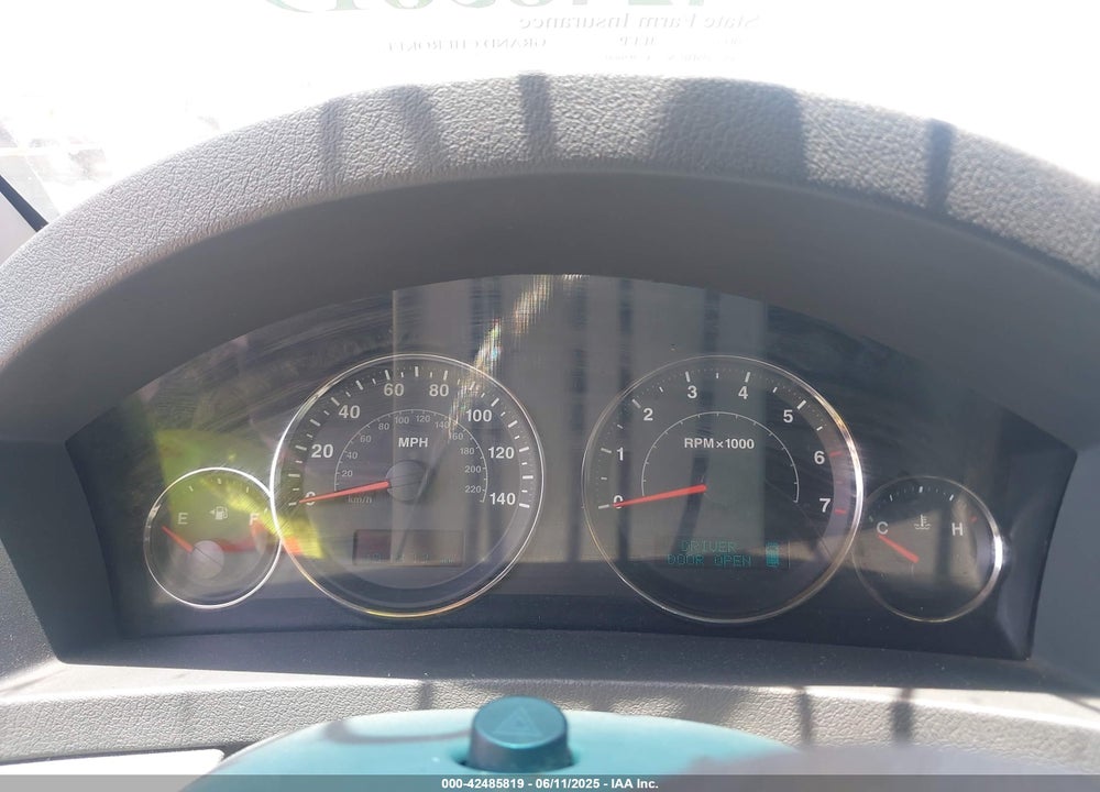 2005 CHEROKEE JEEP GRAND  LIMITED VIN: 1J8HR58225C592060