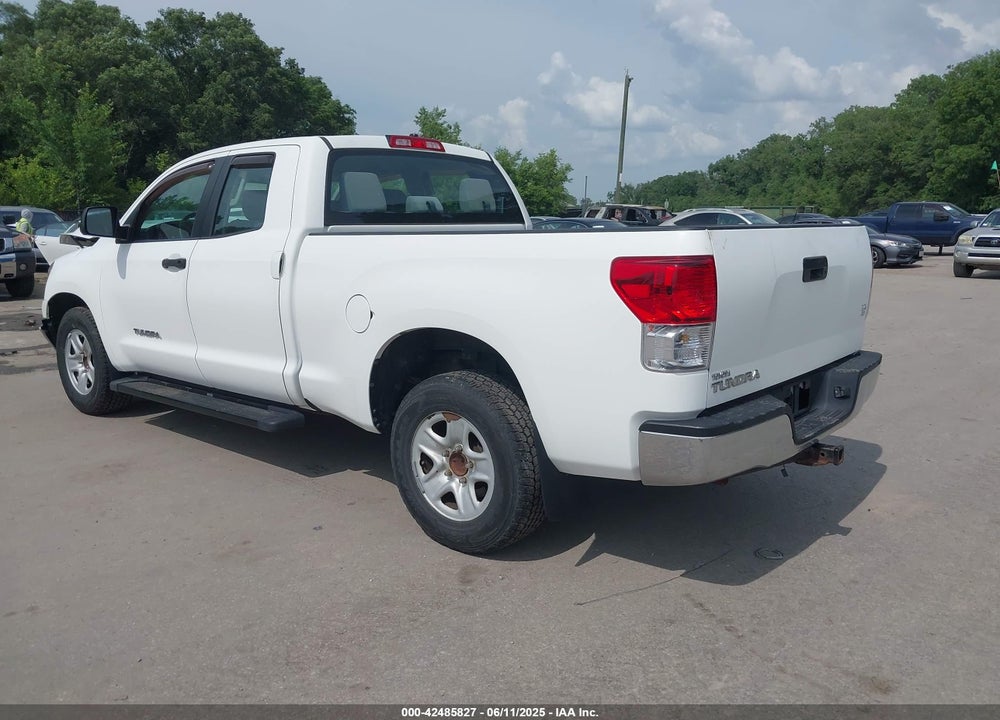 2011 TOYOTA TUNDRA GRADE 4.6L V8 VIN: 5TFRM5F14BX027592