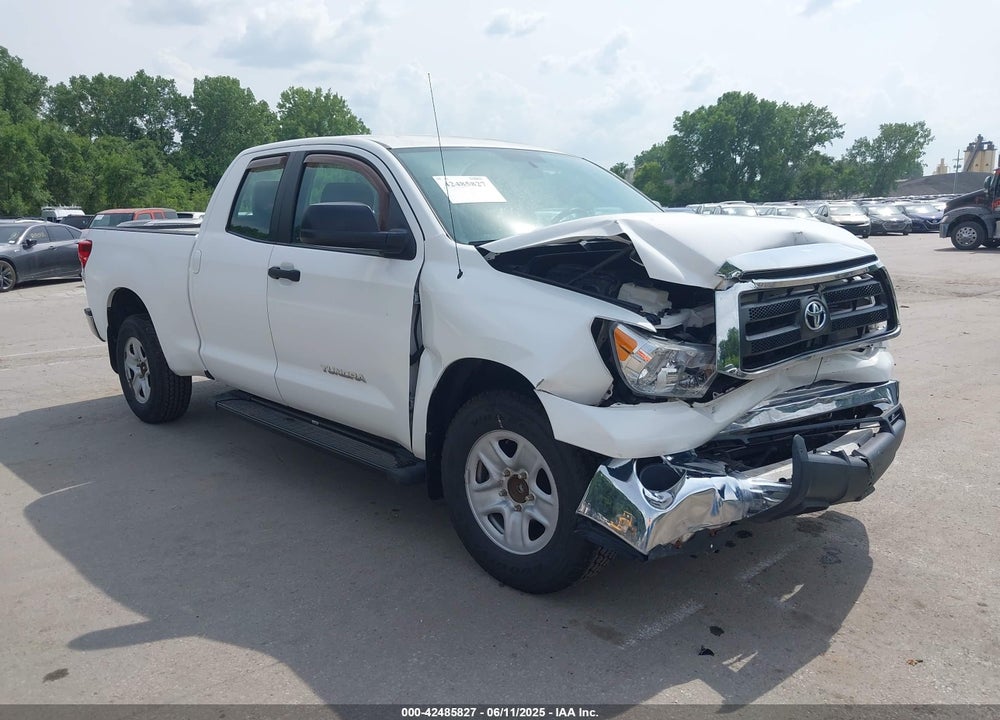 2011 TOYOTA TUNDRA GRADE 4.6L V8 VIN: 5TFRM5F14BX027592