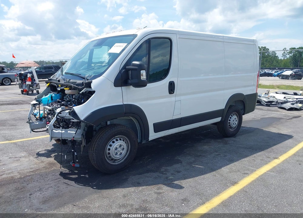 2025 RAM PROMASTER 1500 TRADESMAN LOW ROOF 118 WB W/PASS SEAT VIN: 3C6LRVNG9SE530457