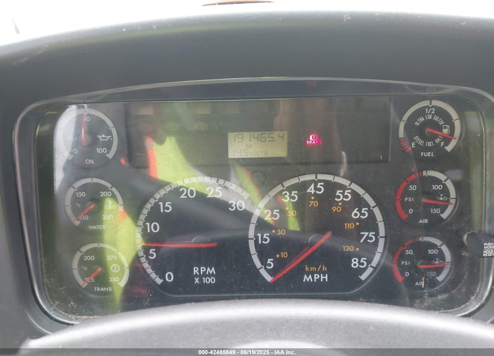 2009 FREIGHTLINER CHASSIS B2B VIN: 4UZABRDJ19CAE9395