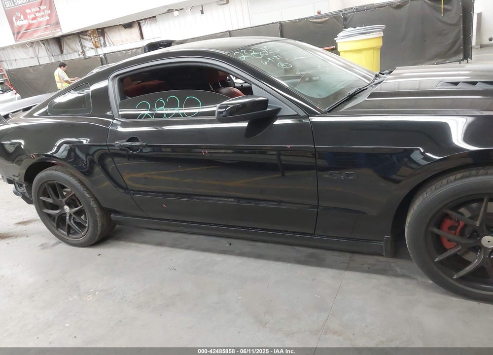 2013 FORD MUSTANG VIN: 1ZVBP8CF7D5241627