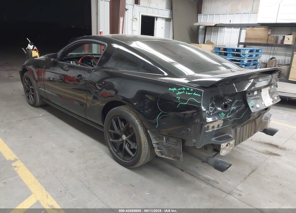2013 FORD MUSTANG VIN: 1ZVBP8CF7D5241627