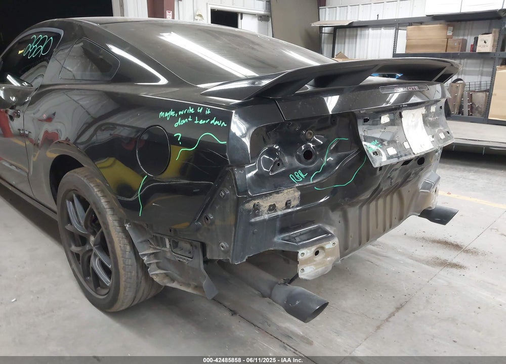 2013 FORD MUSTANG VIN: 1ZVBP8CF7D5241627