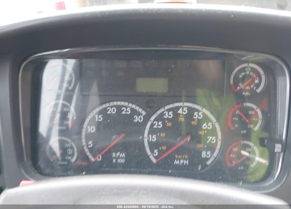 2009 FREIGHTLINER CHASSIS B2B VIN: 4UZABRDJ69CAE9411
