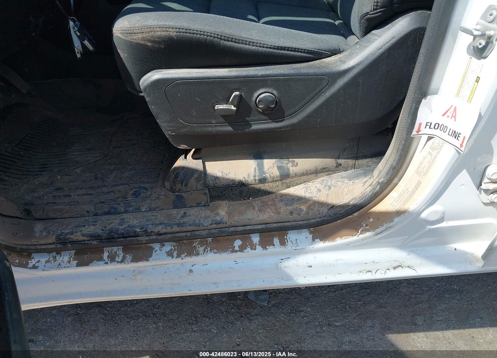 2022 RAM 1500 VIN: 1C6RREFT7NN337388