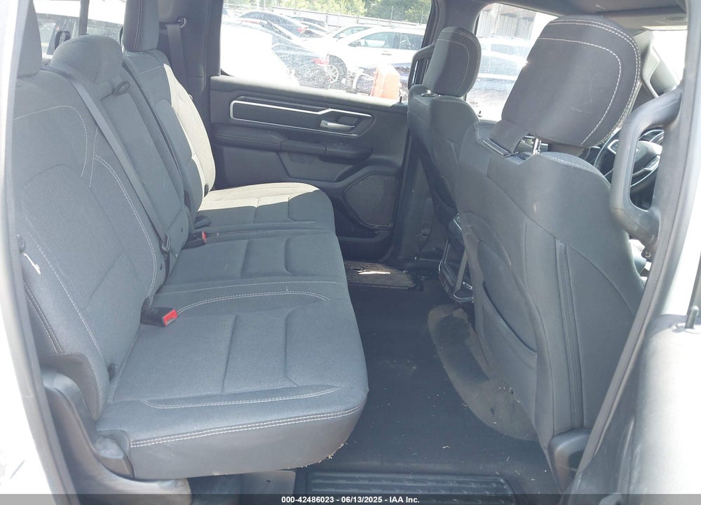 2022 RAM 1500 VIN: 1C6RREFT7NN337388