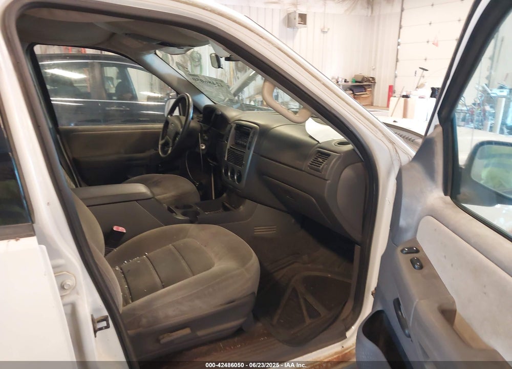 2005 FORD EXPLORER XLT/XLT SPORT VIN: 1FMZU73K25UB25644