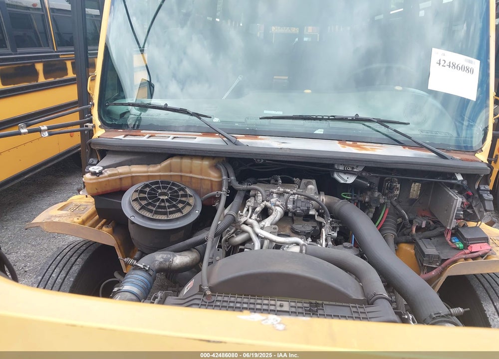 2009 FREIGHTLINER CHASSIS B2B VIN: 4UZABRDJ89CAE9426