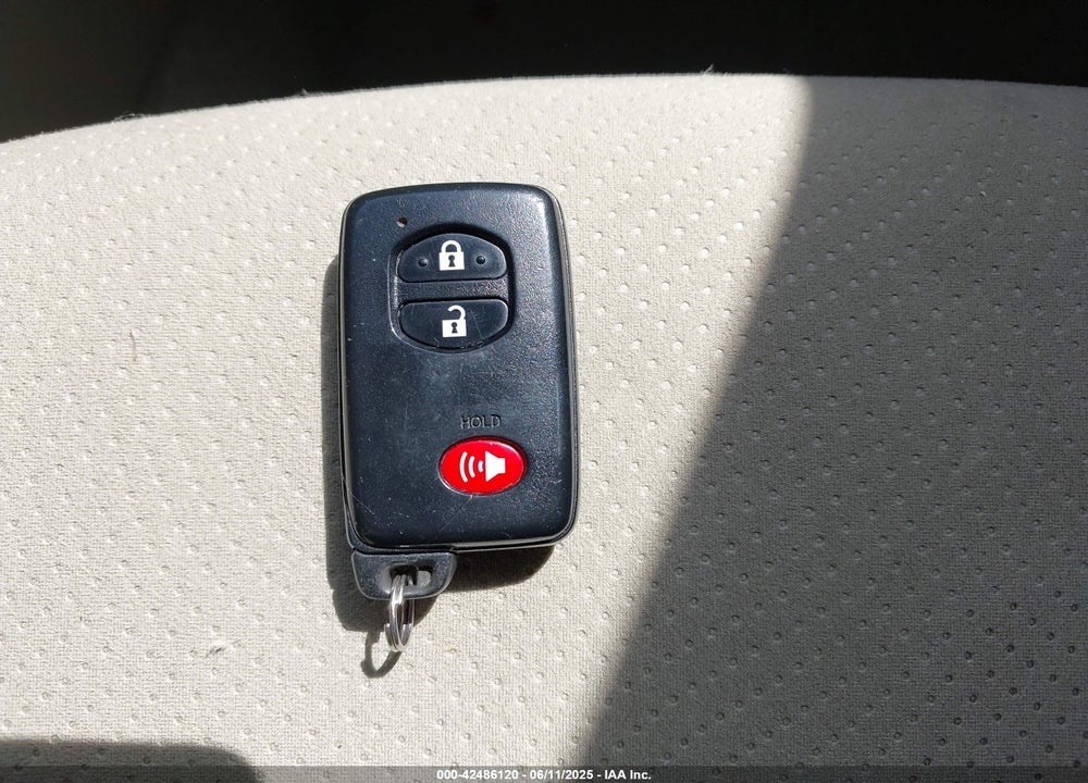 2010 TOYOTA PRIUS II VIN: JTDKN3DU6A1062040