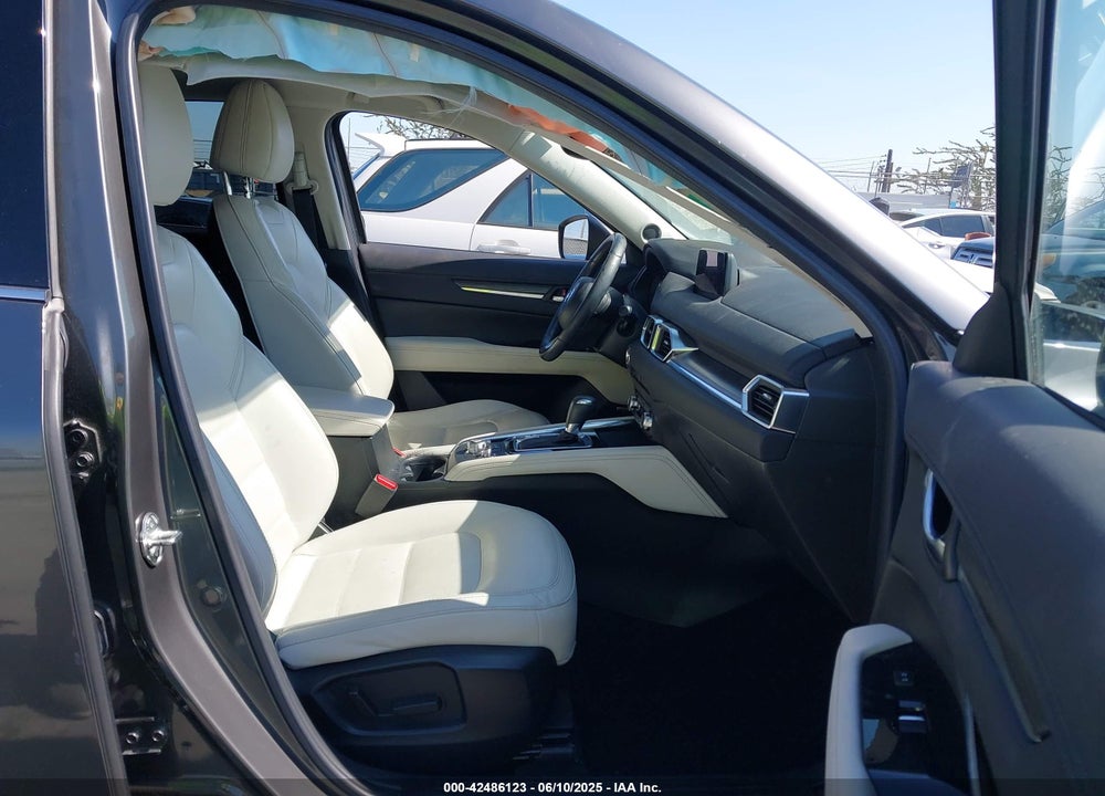 2017 MAZDA CX-5 GRAND TOURING VIN: JM3KFADL3H0146526