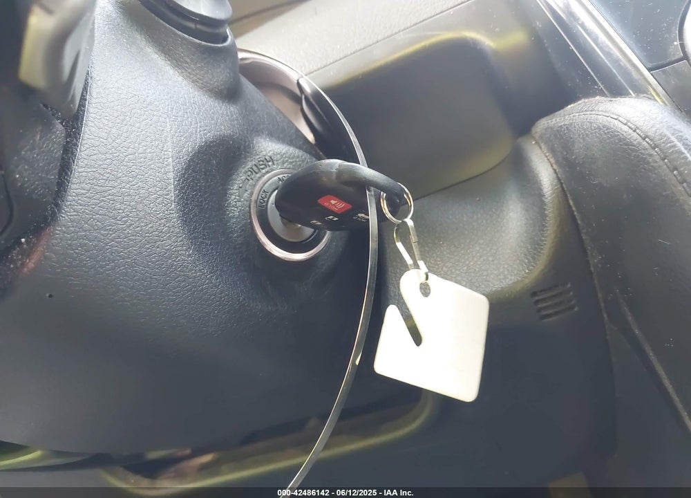 2013 TOYOTA CAMRY SE VIN: 4T1BF1FK8DU212158