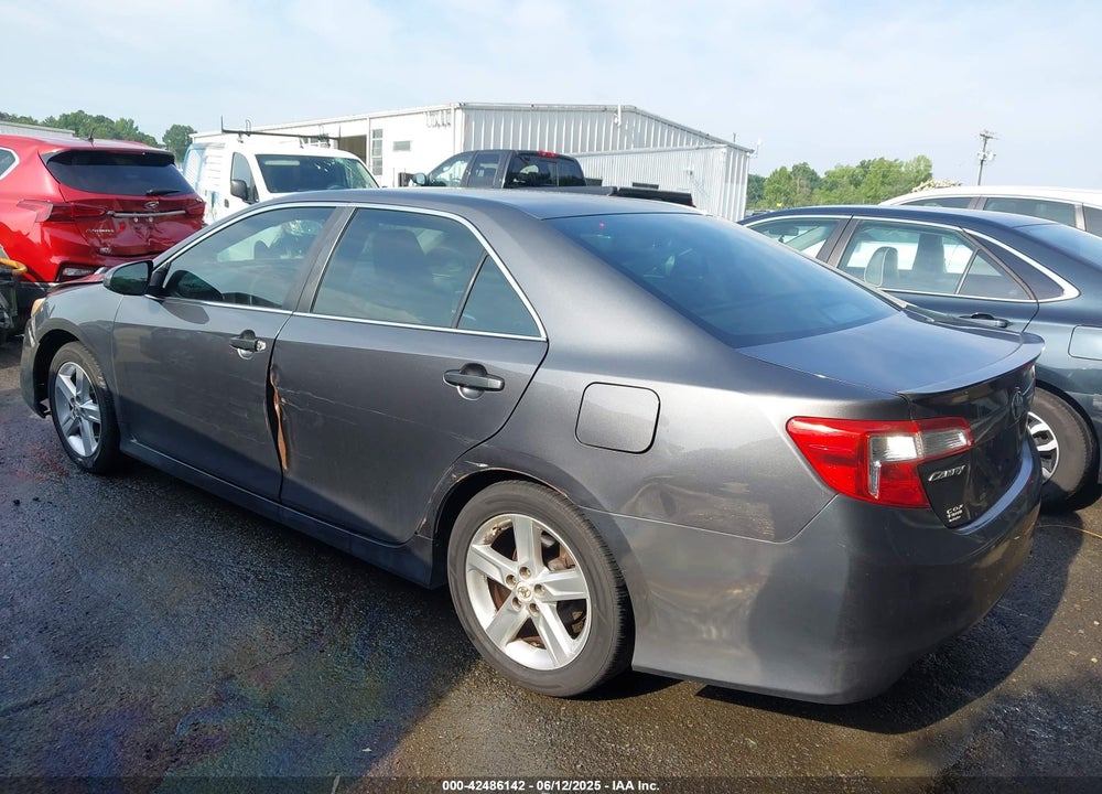2013 TOYOTA CAMRY SE VIN: 4T1BF1FK8DU212158