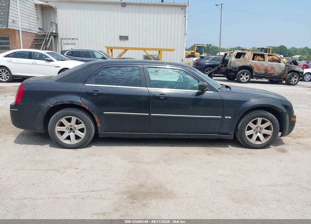 2006 CHRYSLER 300 VIN: 2C3KA53G86H282070