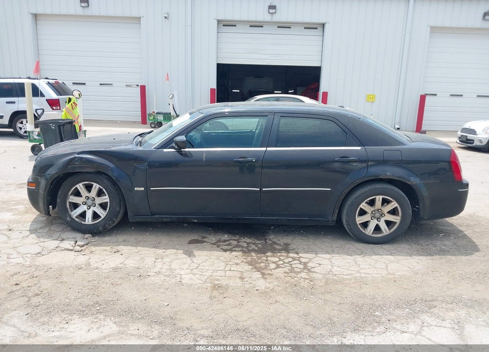 2006 CHRYSLER 300 VIN: 2C3KA53G86H282070