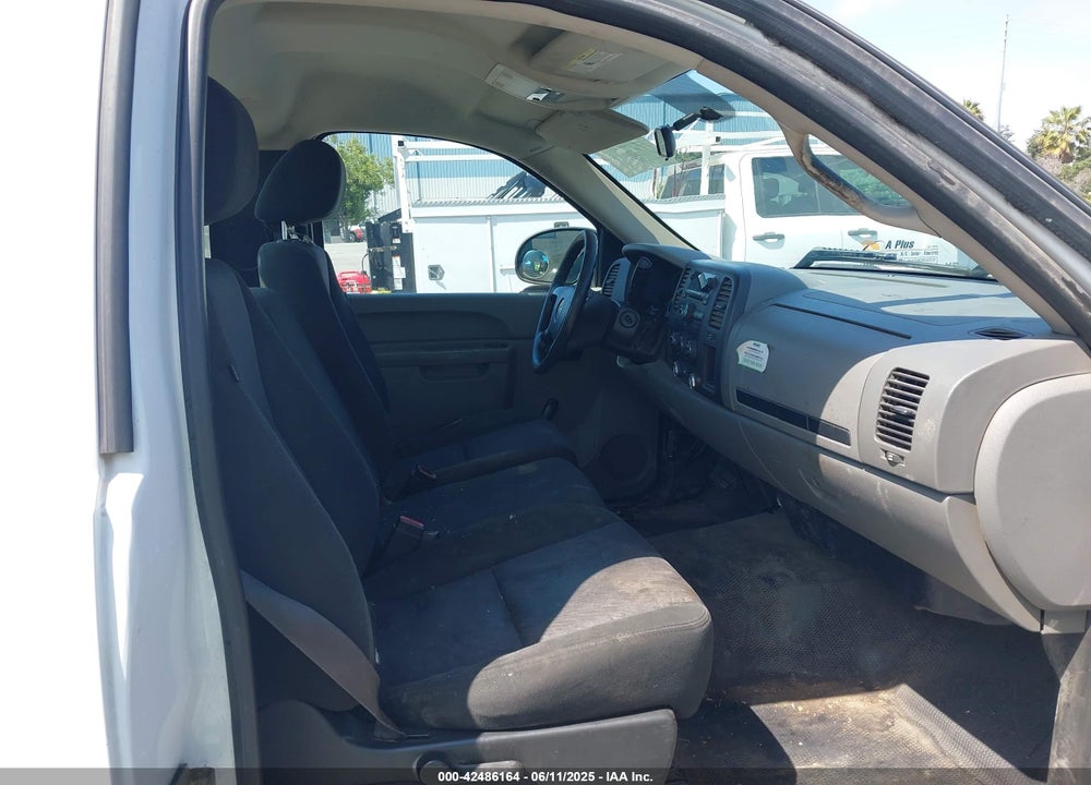 2011 CHEVROLET SILVERADO 1500 VIN: 1GCNCPEA6BZ274065