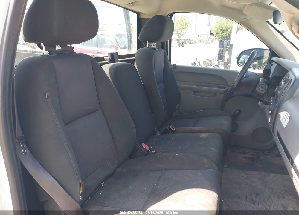 2011 CHEVROLET SILVERADO 1500 VIN: 1GCNCPEA6BZ274065