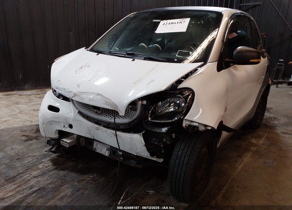 2016 SMART FORTWO PASSION/PRIME/PROXY/PURE VIN: WMEFJ5DA8GK126176