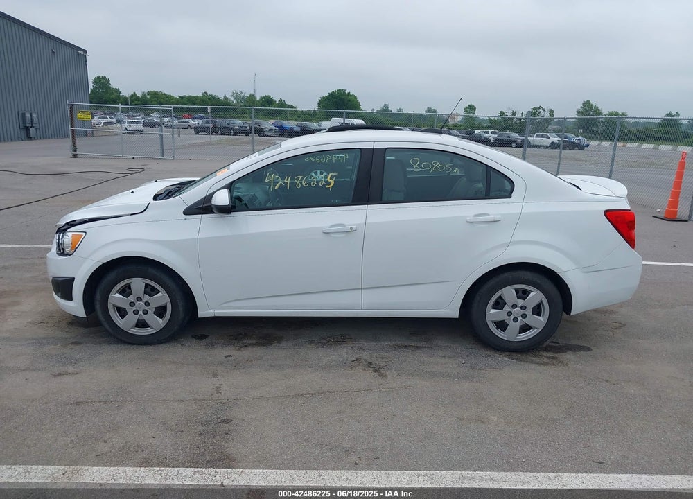 2016 CHEVROLET SONIC VIN: 1G1JA5SH1G4116031