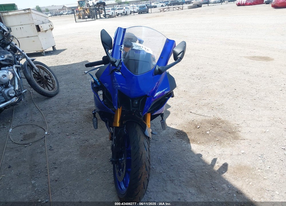 2025 YAMAHA YZFR7 VIN: JYARM38Y4SA003676